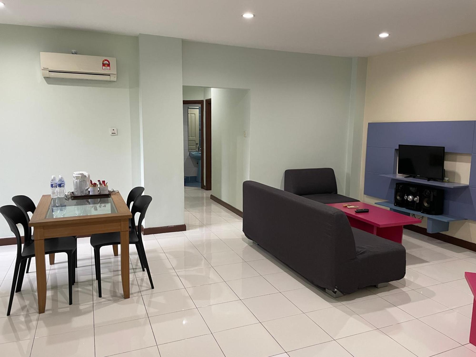 Song Service Apartment Formerly Known As Jinhold Service Apartment Kuching Zewnętrze zdjęcie
