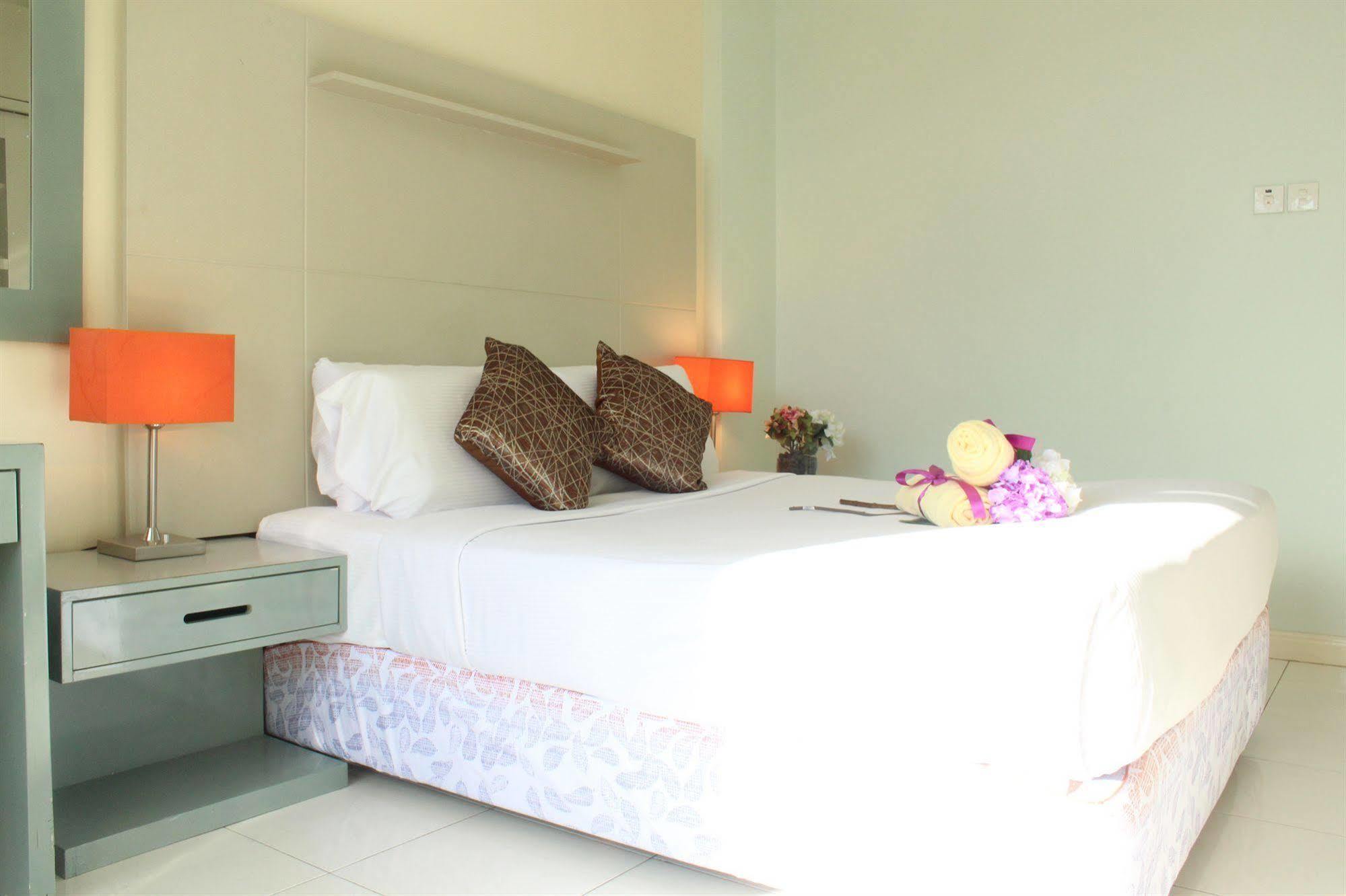 Song Service Apartment Formerly Known As Jinhold Service Apartment Kuching Zewnętrze zdjęcie