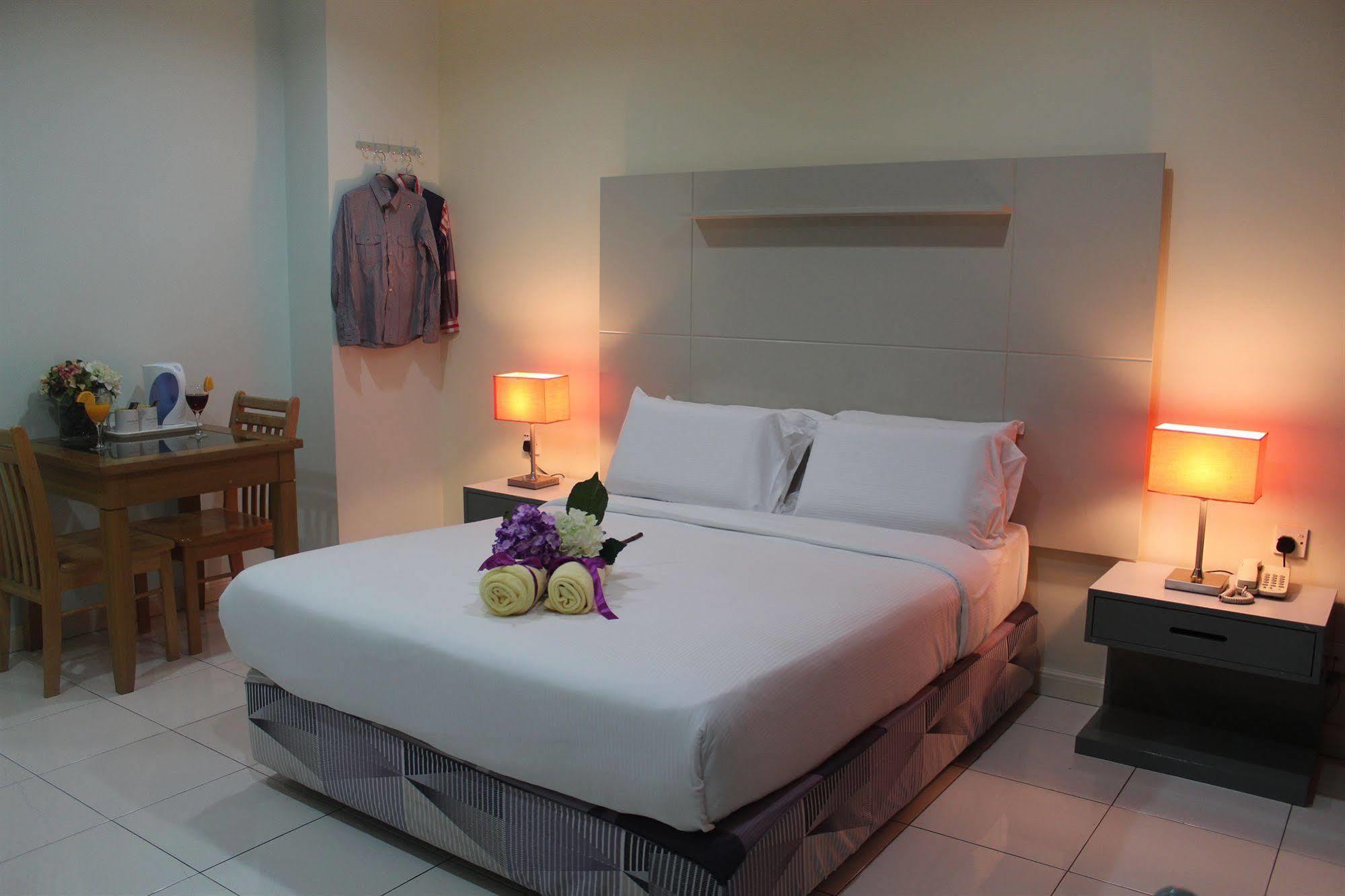 Song Service Apartment Formerly Known As Jinhold Service Apartment Kuching Zewnętrze zdjęcie