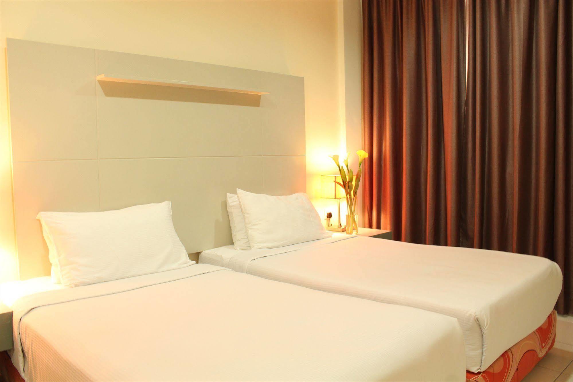 Song Service Apartment Formerly Known As Jinhold Service Apartment Kuching Zewnętrze zdjęcie