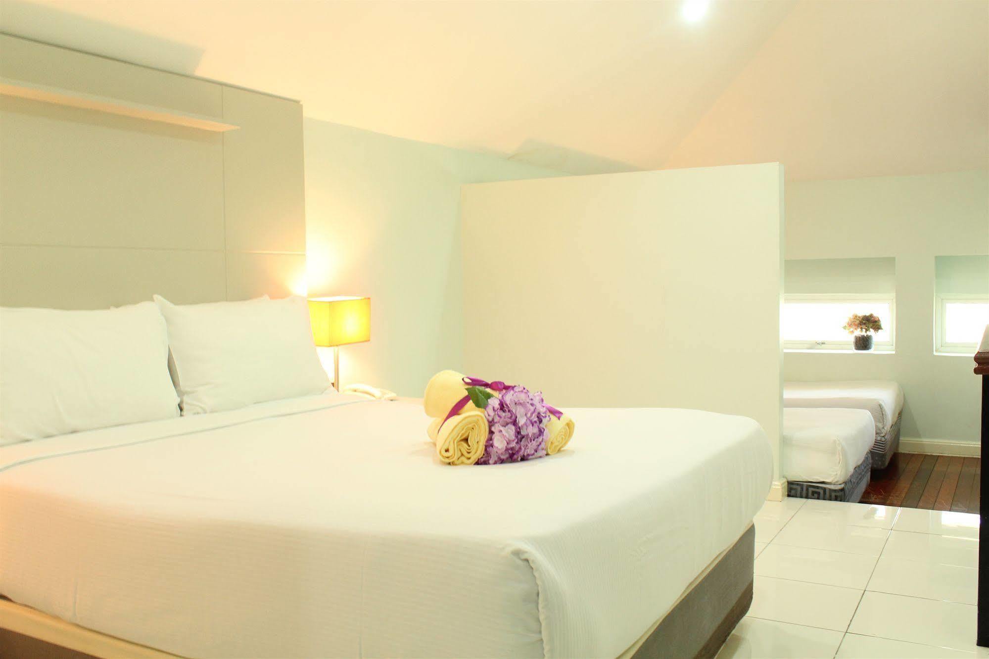 Song Service Apartment Formerly Known As Jinhold Service Apartment Kuching Zewnętrze zdjęcie